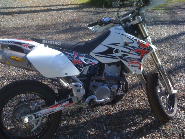 2010 Aprilia Rsv4 White. Bike: 2010 Aprilia RSV4